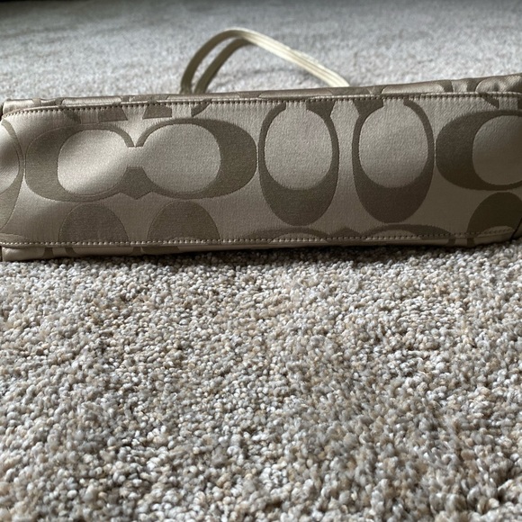 Coach Laura Signature Shoulder Tote Bag - Picture 4 of 11